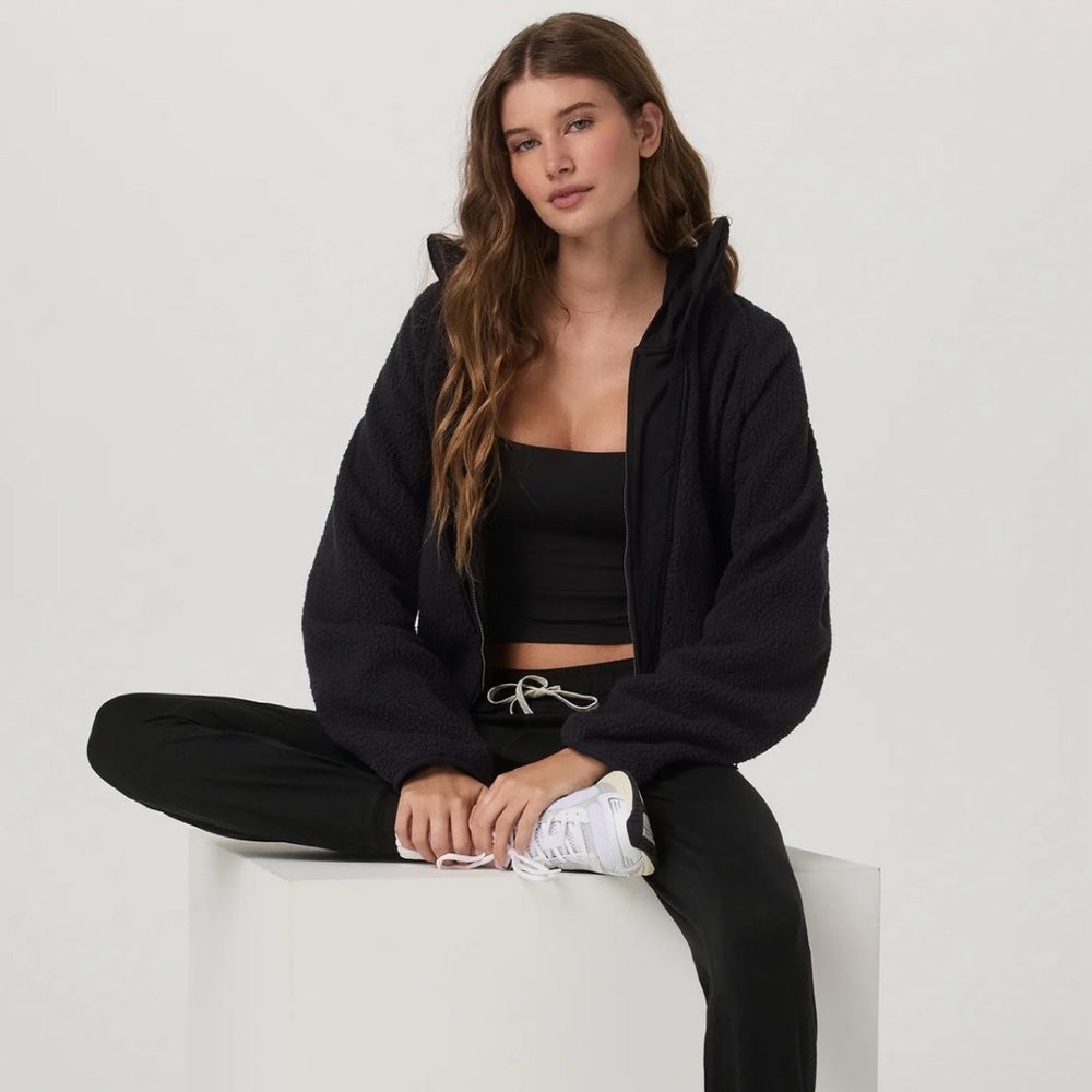 Vuori Performance Joggers size XS Black